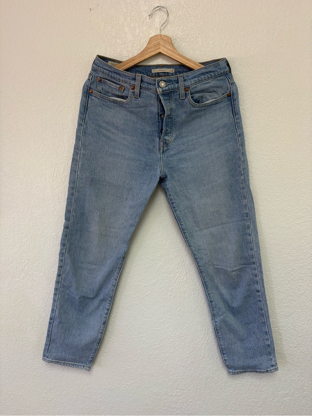 Levi's Women's Light Blue Wedgie Jeans